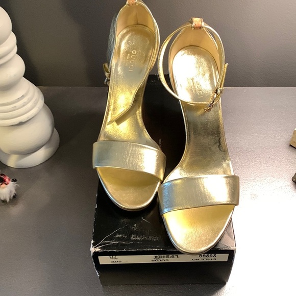 Gucci Gold Metallic Cork Wedge Sandals - Picture 1 of 12